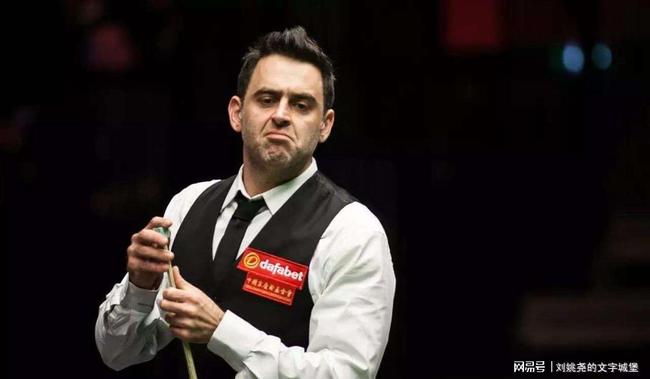 他的个人突 他的个人突