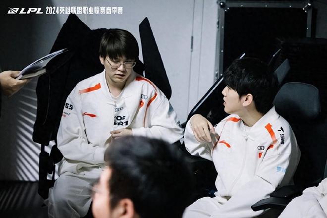 第四届海峡两岸暨港澳地区（重庆）青年羽毛球邀请赛在重庆开赛中国新闻网.