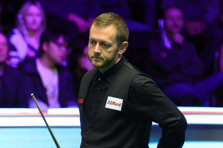 是她们的底 是她们的底