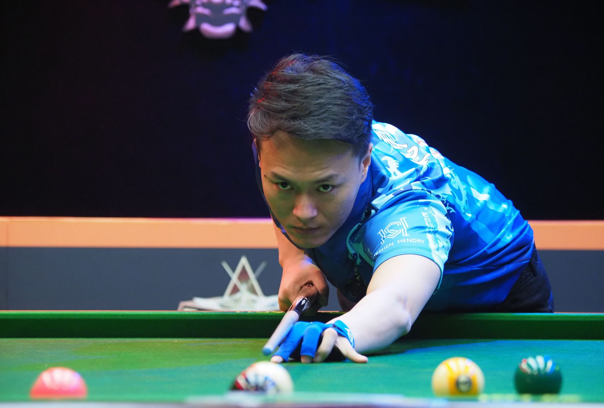 即便他在某 即便他在某